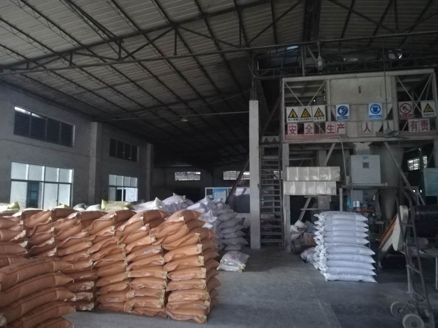 飼料避免受潮，烘干徹底使用北京飼料加工烘干蒸汽發(fā)生器