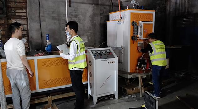 光學(xué)塑料片定型，蒸汽發(fā)生配套定型機(jī)使用，日產(chǎn)9000片